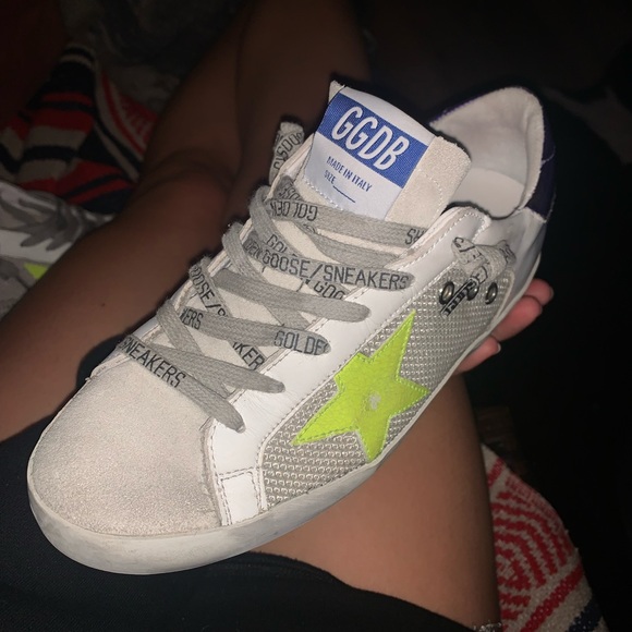Golden Goose Superstar Sneakers - Picture 4 of 7